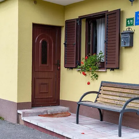 Appartement For Families With Children Prezid, Gorski Kotar - 20260 Prezid