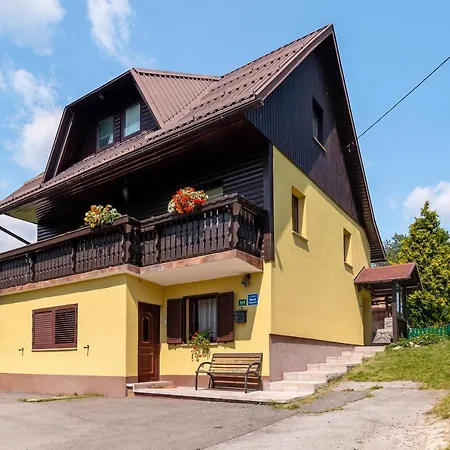 Apartment For Families With Children Prezid, Gorski Kotar - 20260 Prezid